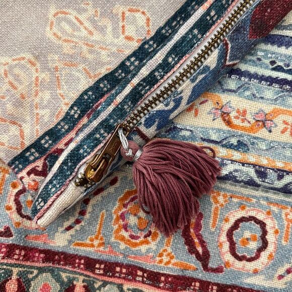 Anthropologie Risa Square Pillow Cover Zippered 20” x 20” - Picture 5 of 11